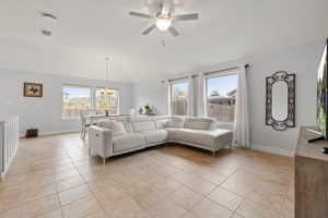 440 Evening Star, Kyle, TX 78640, USA Photo 8