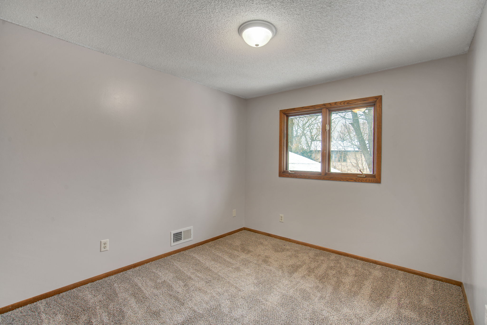 317 120th Ln NW, Coon Rapids, MN 55448, US Photo 27