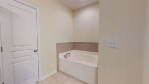 5509 Silver Moon Ln, Raleigh, NC 27606, USA Photo 38