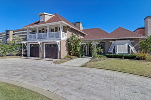 Welcome to 3280 South Fletcher Avenue