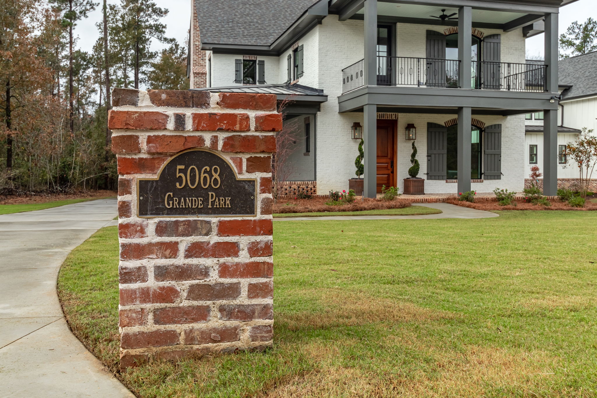 5068 Grande Park