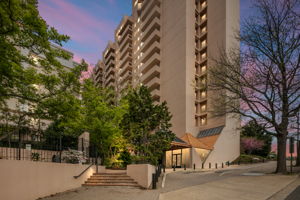 1301 N Courthouse Rd #1114, Arlington, VA 22201, US Photo 0