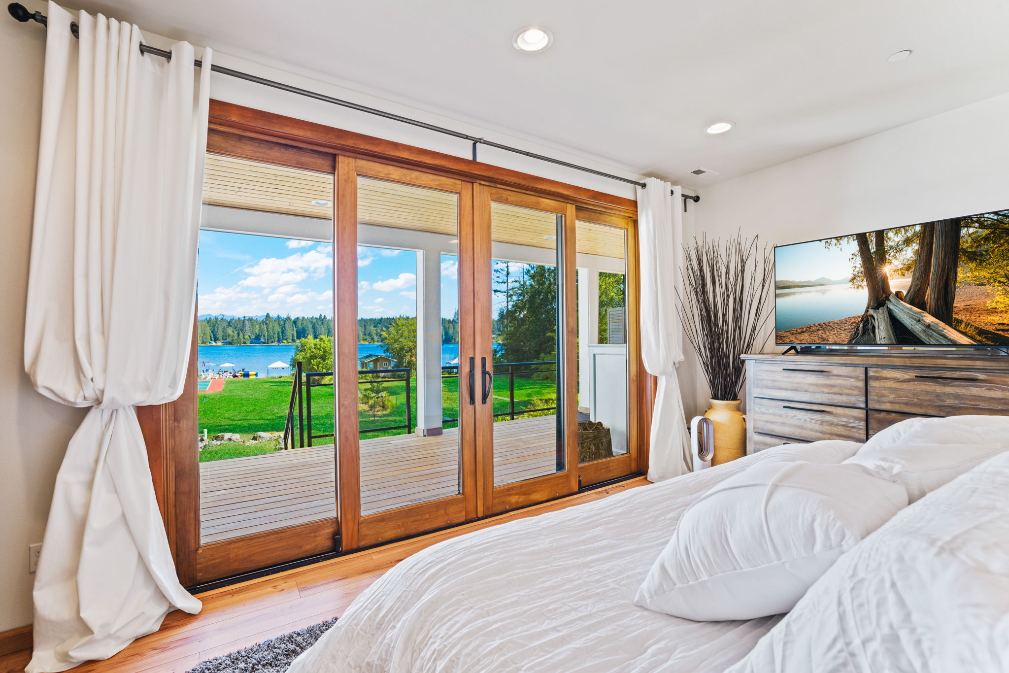 11422 W Lake Joy Dr NE, Carnation, WA 98014, USA Photo 21