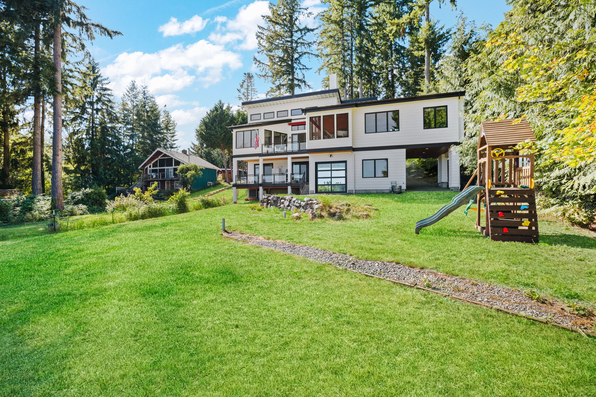 11422 W Lake Joy Dr NE, Carnation, WA 98014, USA Photo 8