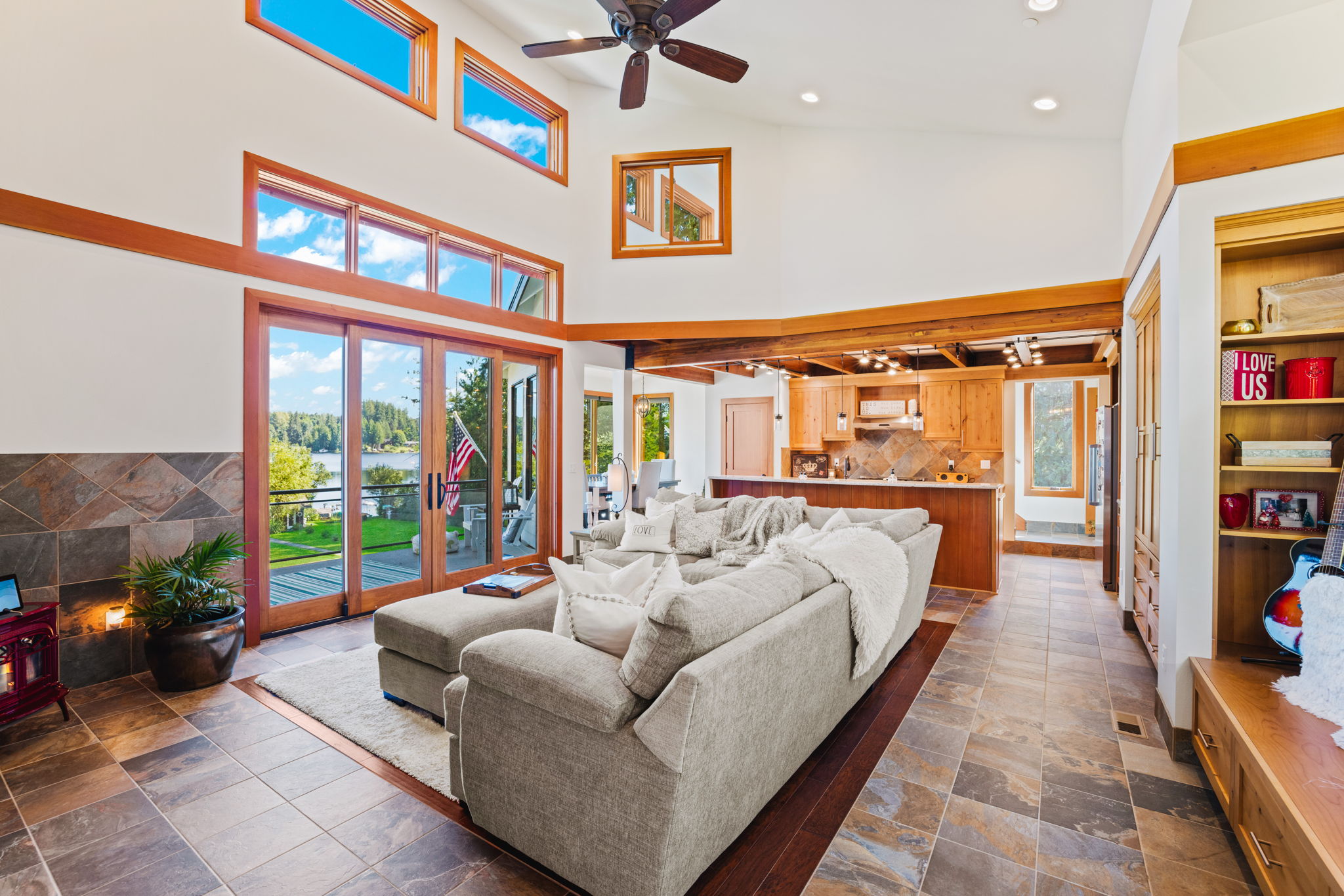 11422 W Lake Joy Dr NE, Carnation, WA 98014, USA Photo 16