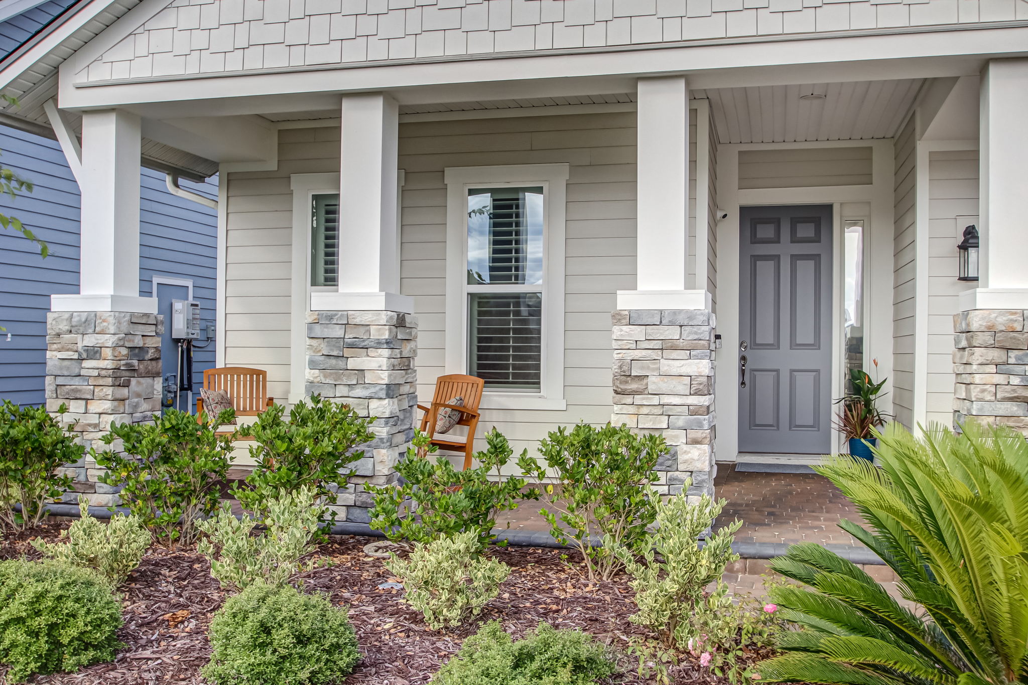 Front Entry Detail