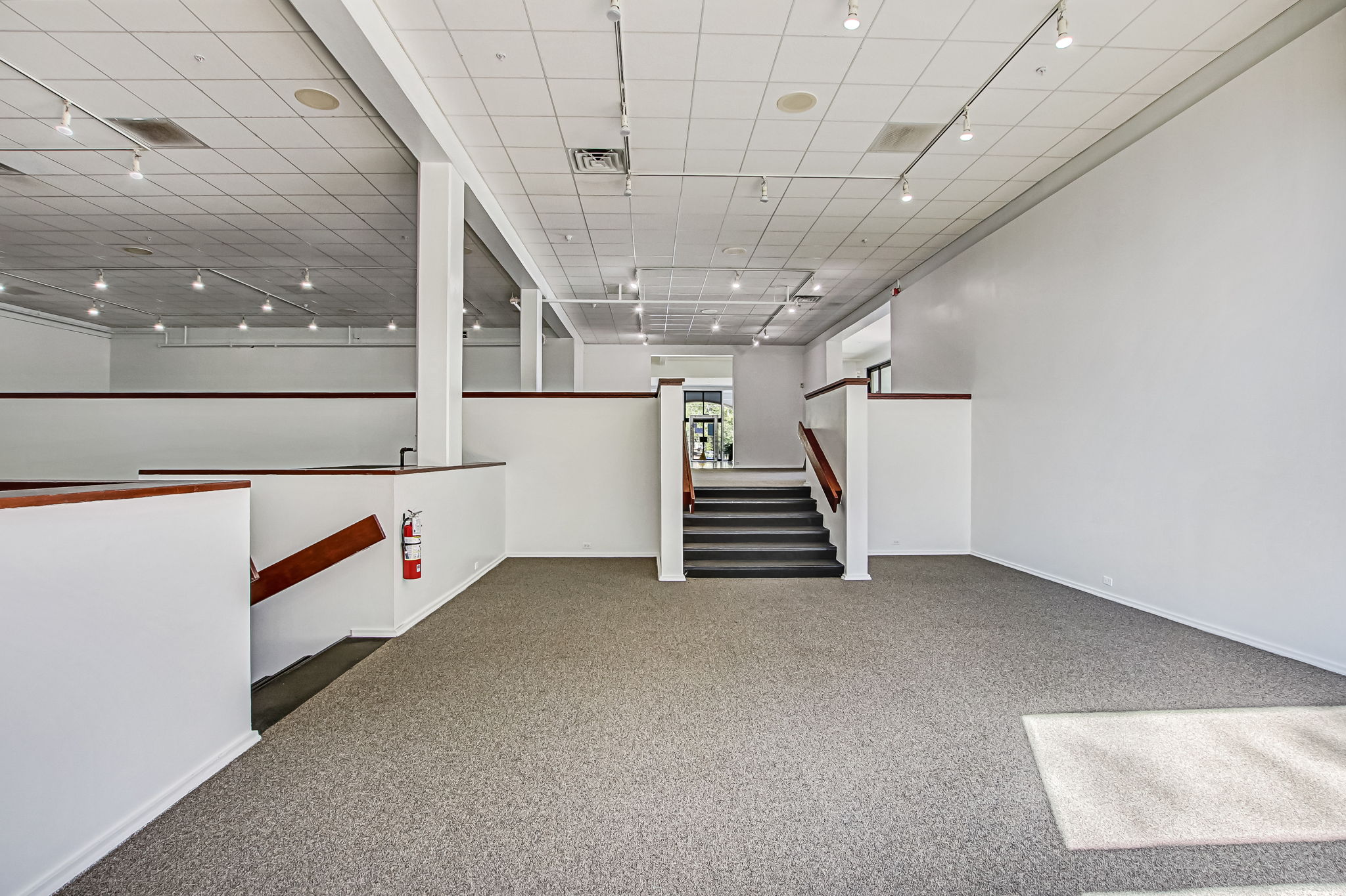 4160 Boulevard Center Dr, Jacksonville, FL 32207, US Photo 88