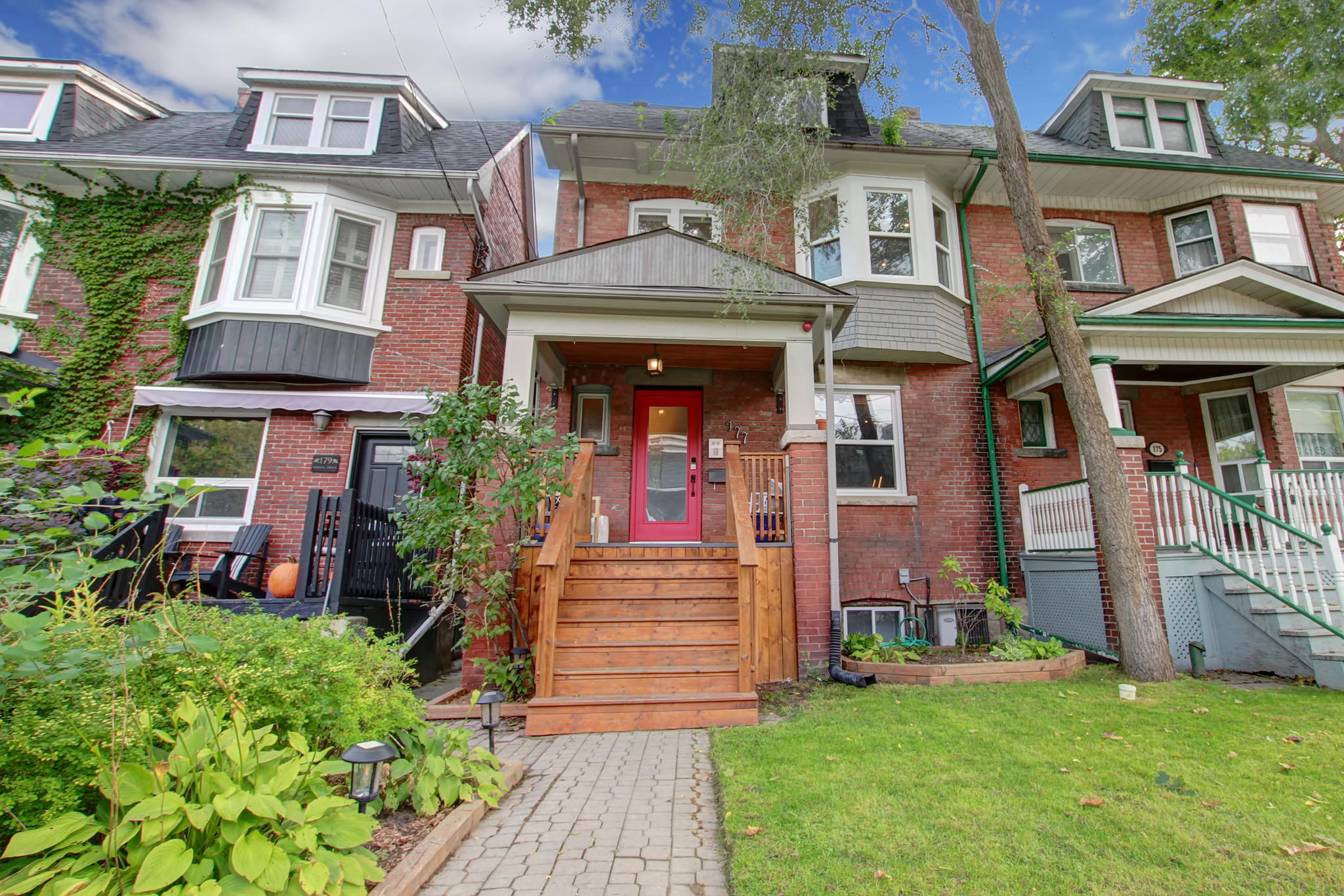 177 Indian Grove, Toronto, ON M6P2H4 Houses By Hilary