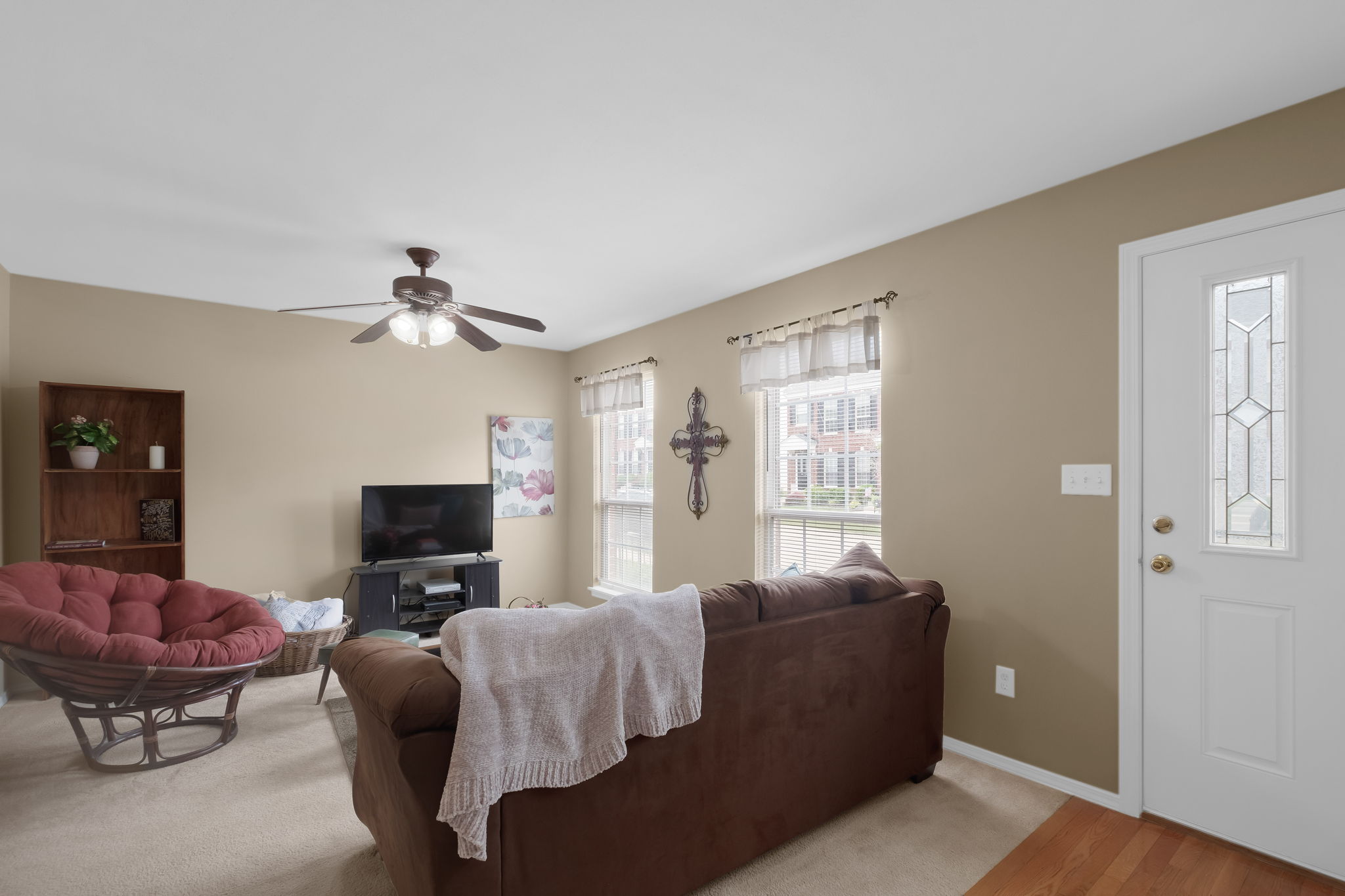 719 Hyde Dr, O'Fallon, MO 63366, US Photo 5