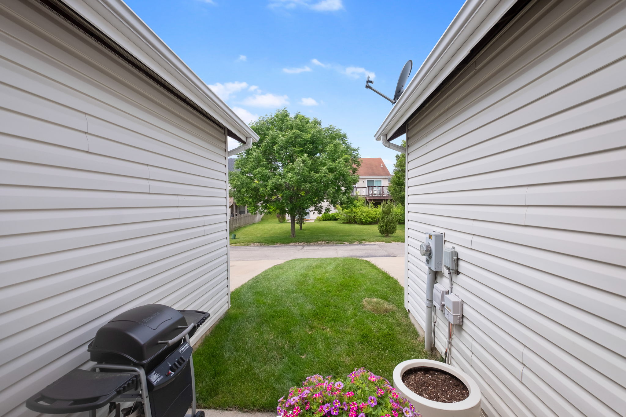 719 Hyde Dr, O'Fallon, MO 63366, US Photo 27