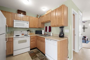 719 Hyde Dr, O'Fallon, MO 63366, US Photo 11