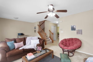 719 Hyde Dr, O'Fallon, MO 63366, US Photo 6