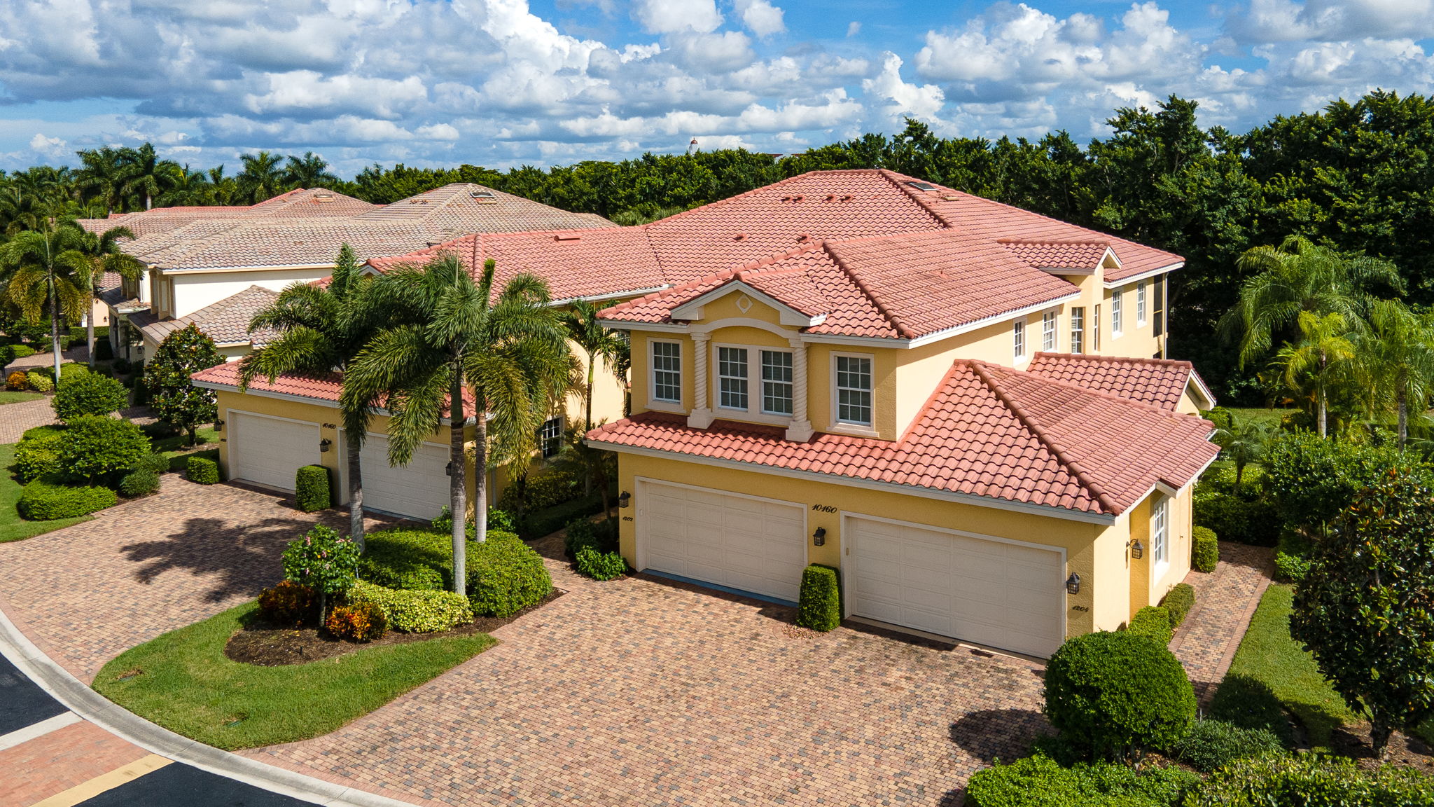 10160 Bellavista Cir, Miromar Lakes, FL 33913, US Photo 2