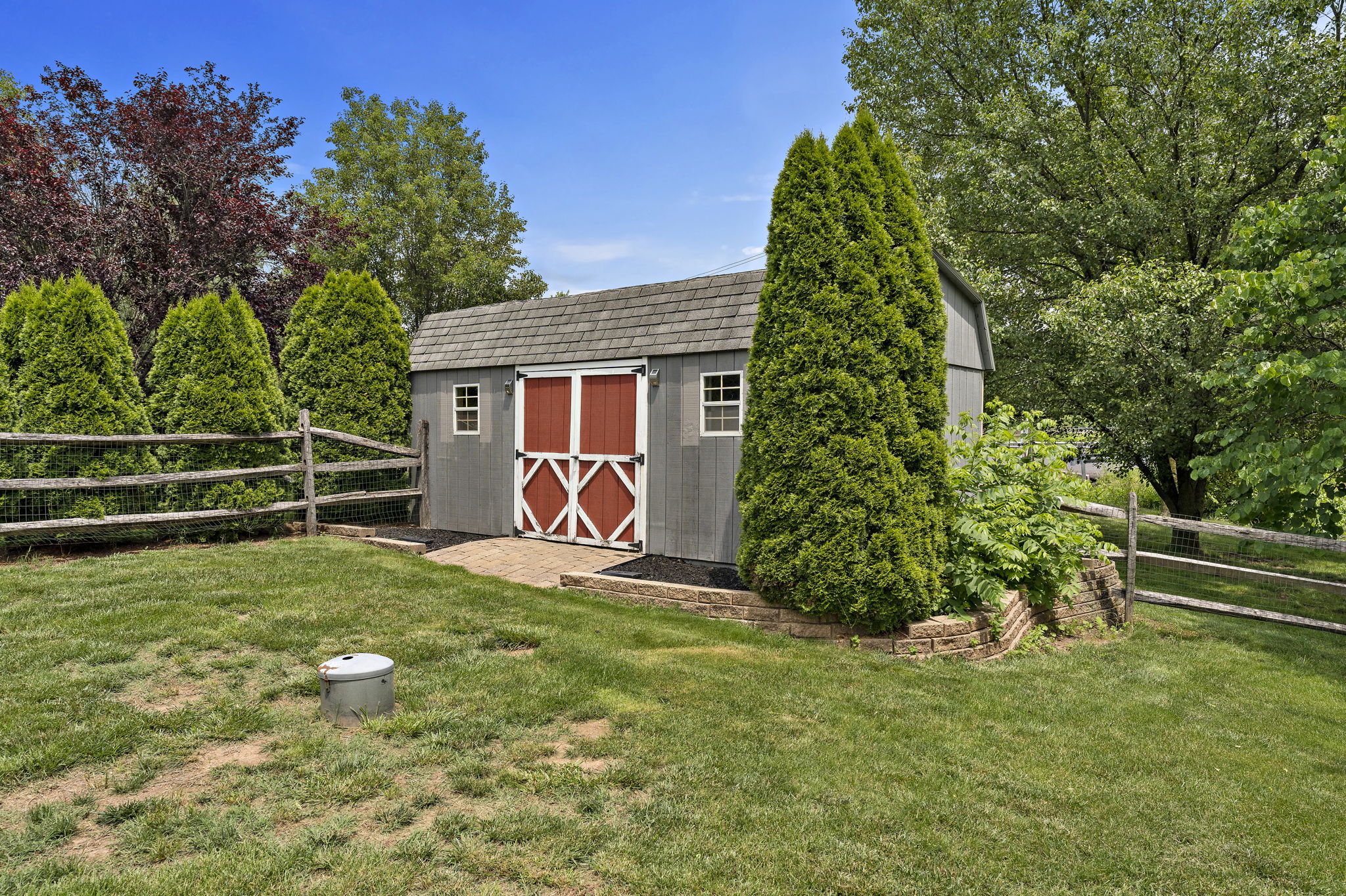 2380 Heather Ln, Gilbertsville, PA 19525 Left Bank REPS