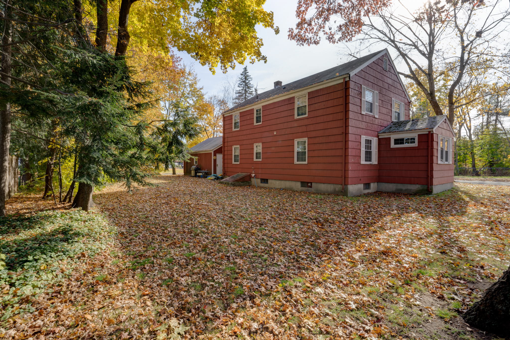 59 Burnham St, Plainville, CT 06062, USA Photo 9