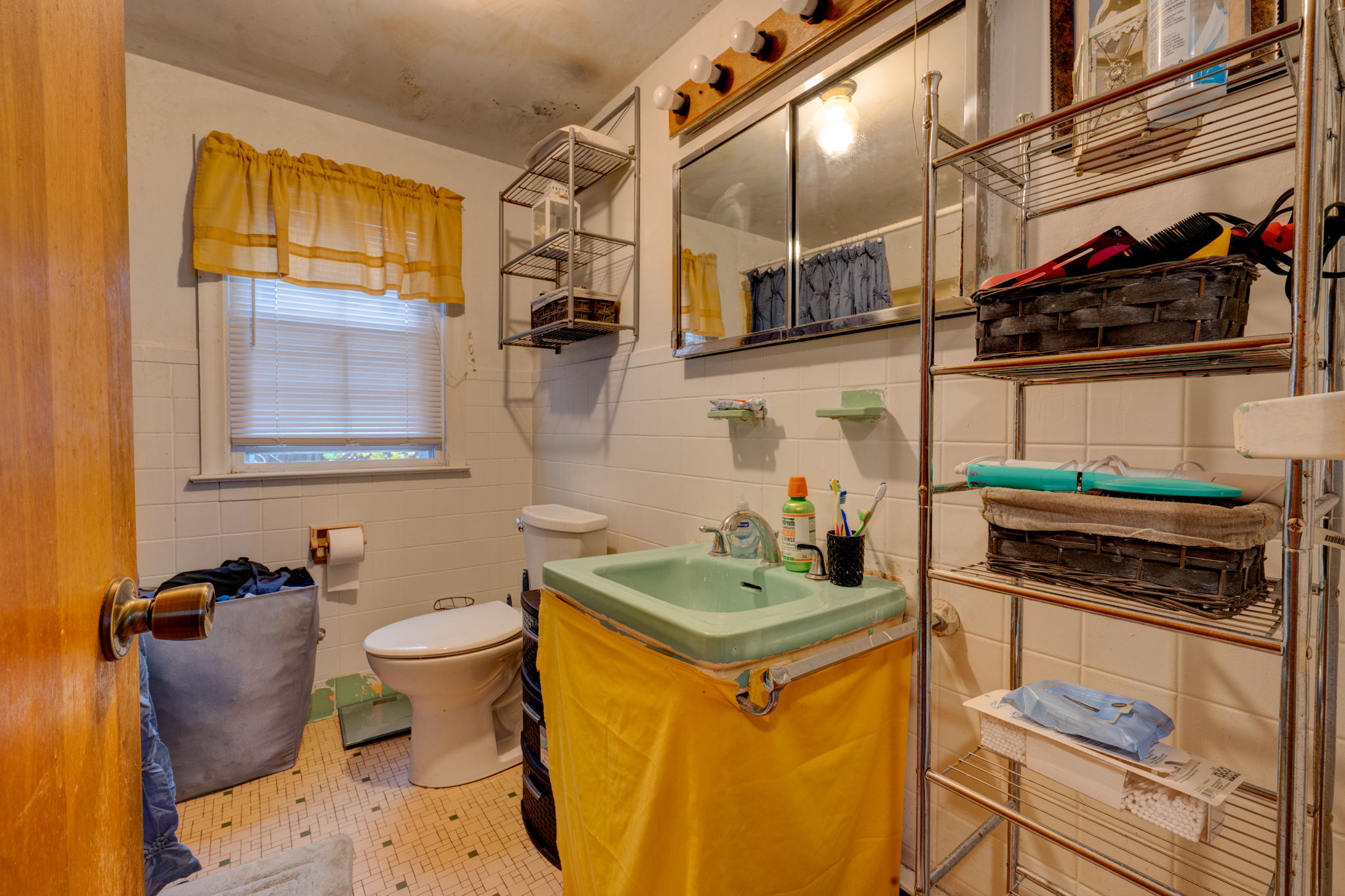 59 Burnham St, Plainville, CT 06062, USA Photo 13