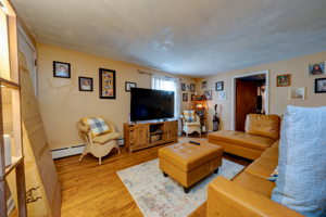 59 Burnham St, Plainville, CT 06062, USA Photo 10