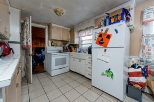 59 Burnham St, Plainville, CT 06062, USA Photo 16