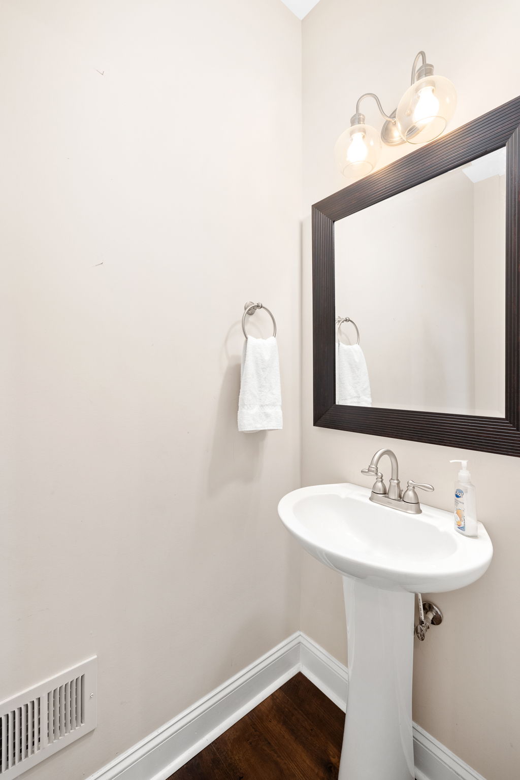 705 Yorktown Blvd, Locust Grove, VA 22508, US Photo 38