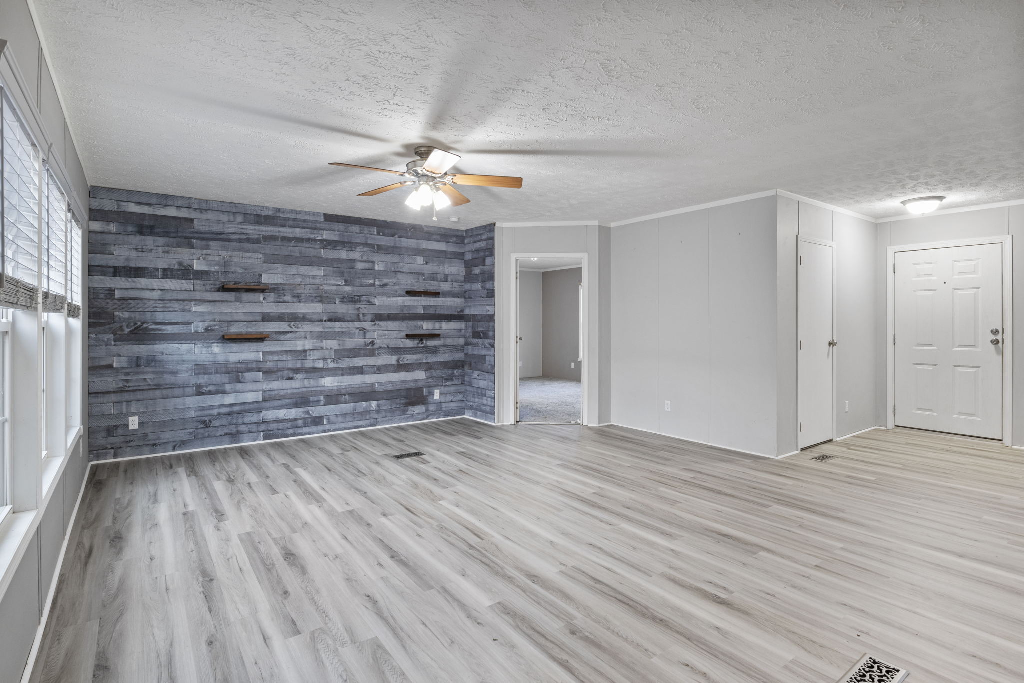 27 Sage Way, Clyde, NC 28721, USA Photo 5