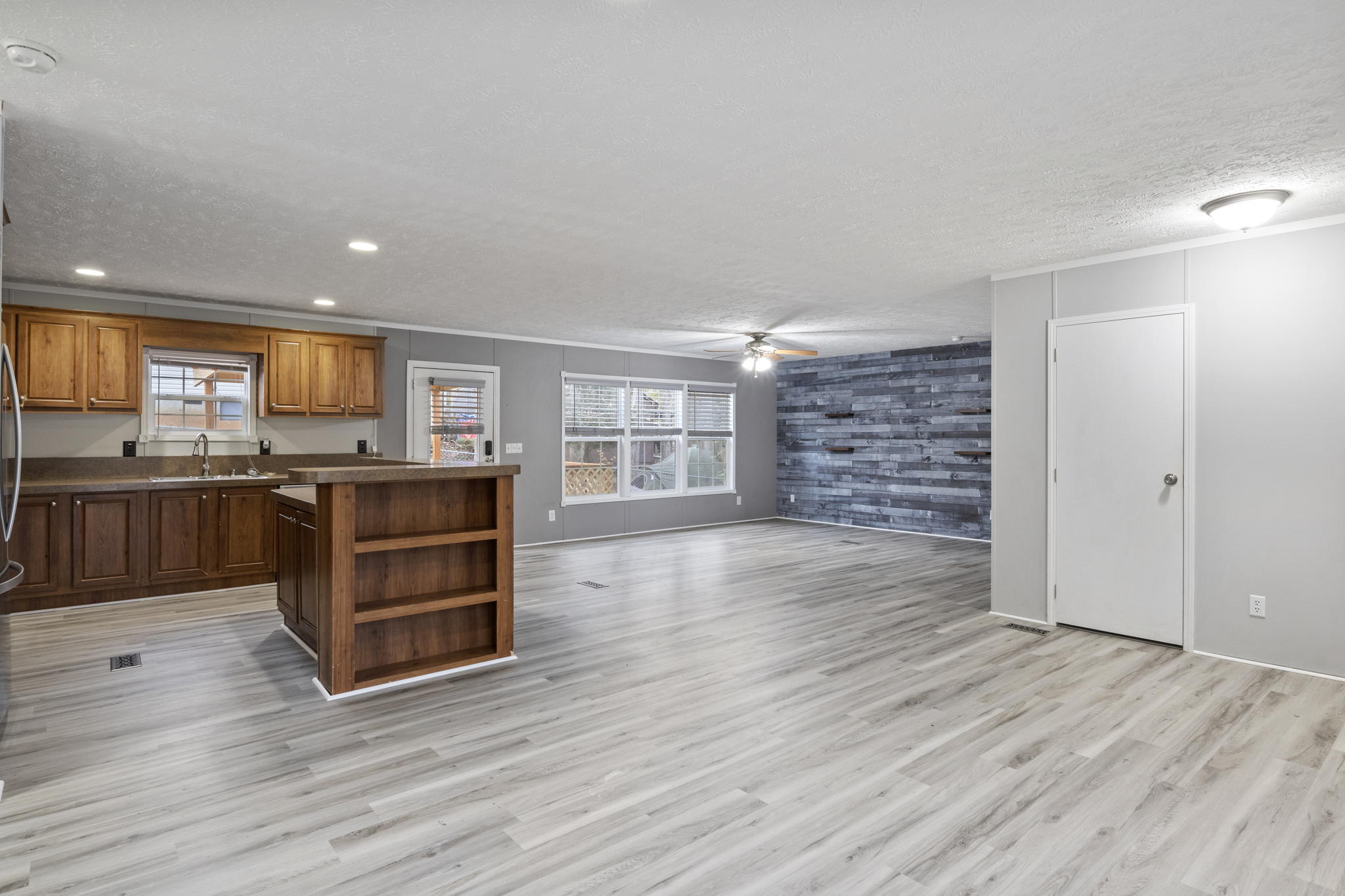 27 Sage Way, Clyde, NC 28721, USA Photo 11