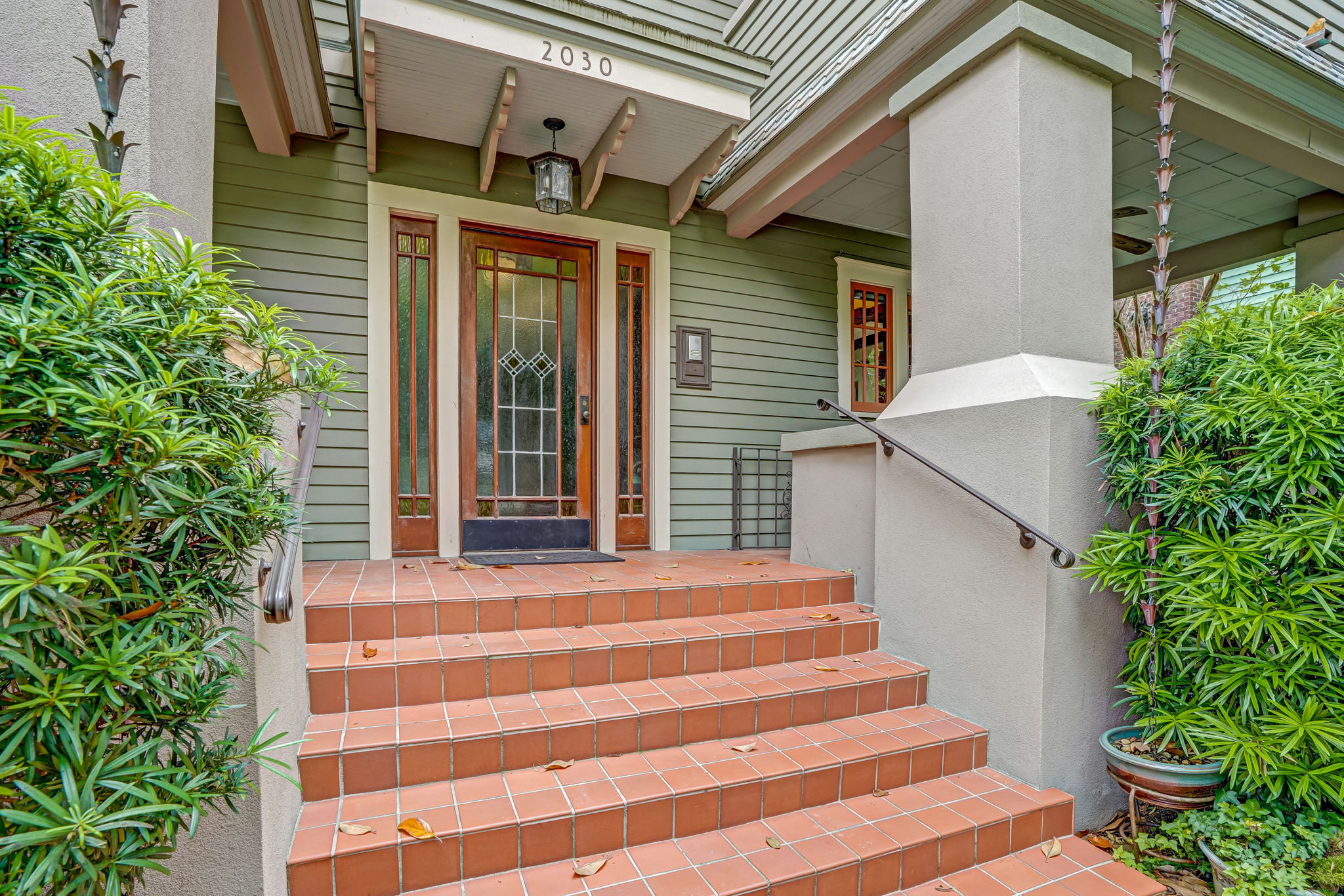 Front Entry Detail
