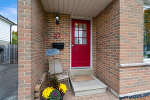 27 Edelwild Dr, Orangeville, ON L9W 2Y4, CA Photo 2