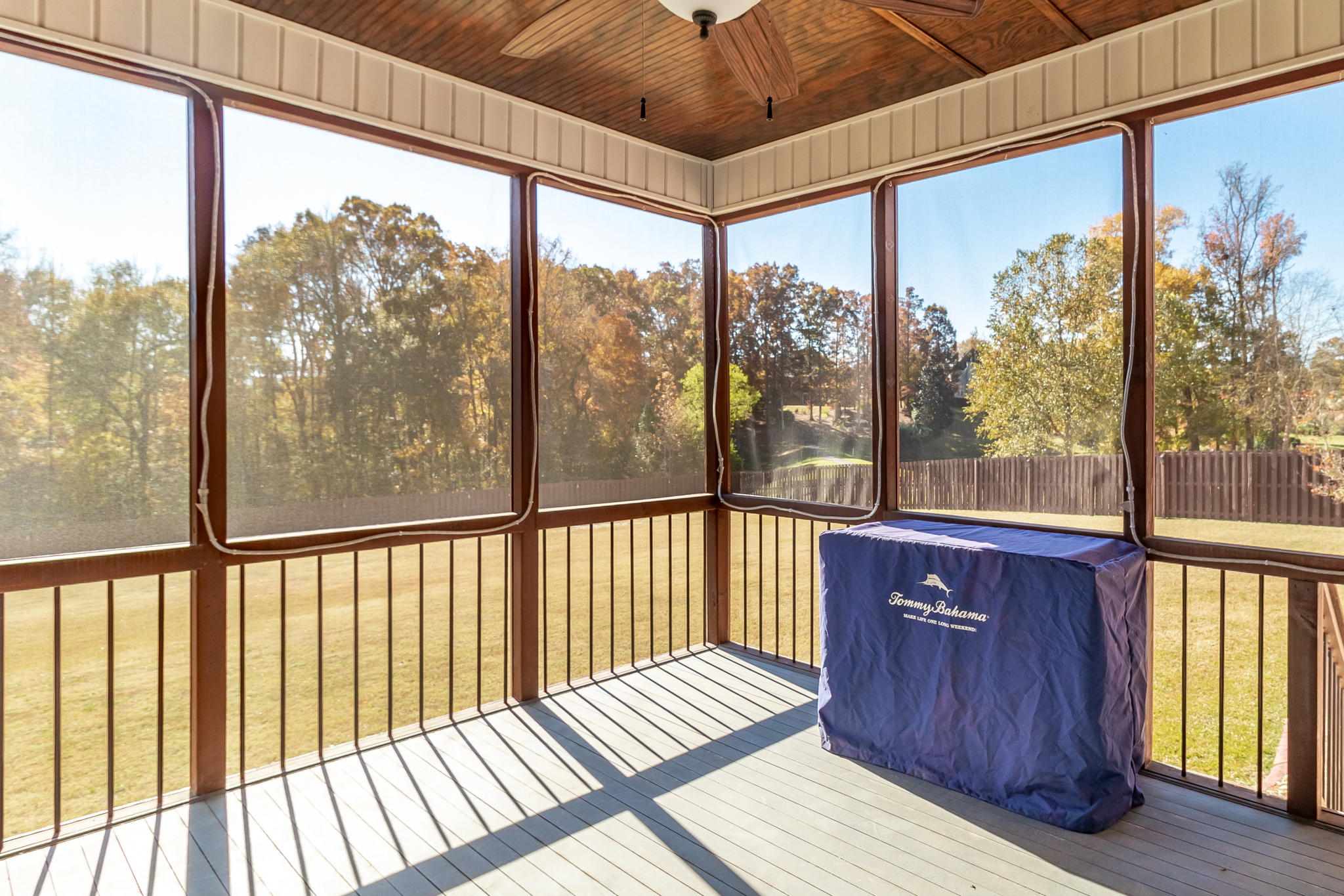 Screened-in Porch