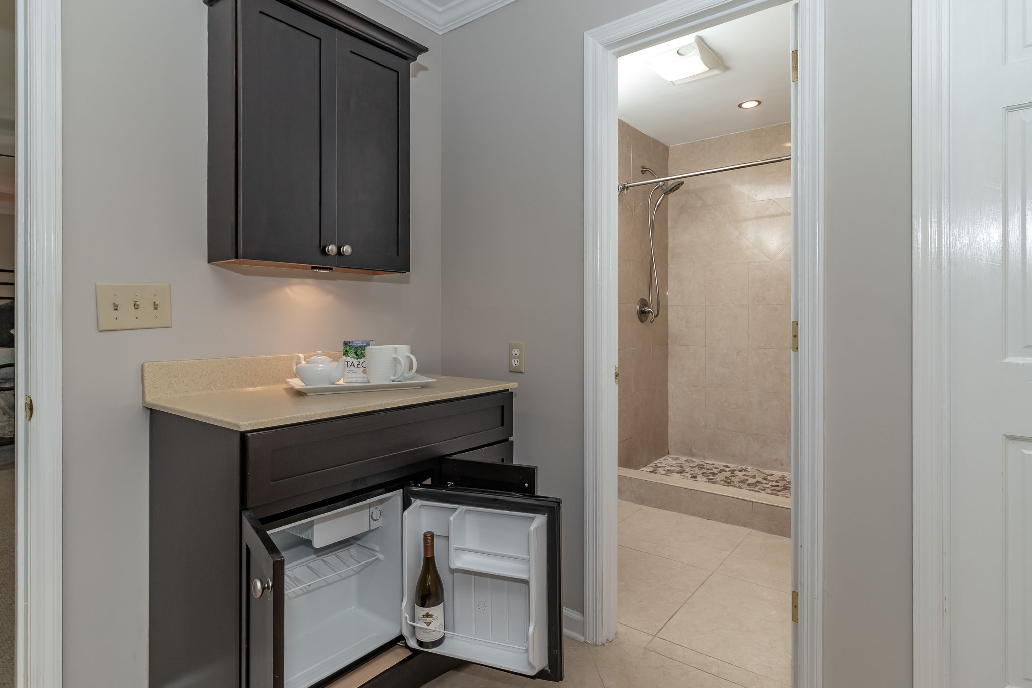 Owner's En-Suite Bath