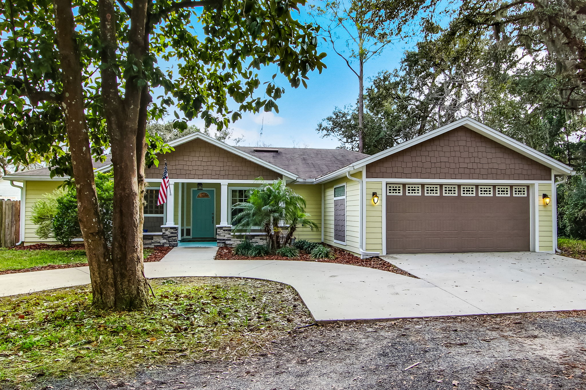 Welcome to 12020 Provence St