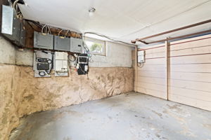 73 Highland St, Waltham, MA 02453, USA Photo 24
