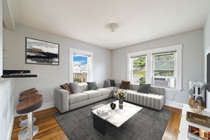 73 Highland St, Waltham, MA 02453, USA Photo 8