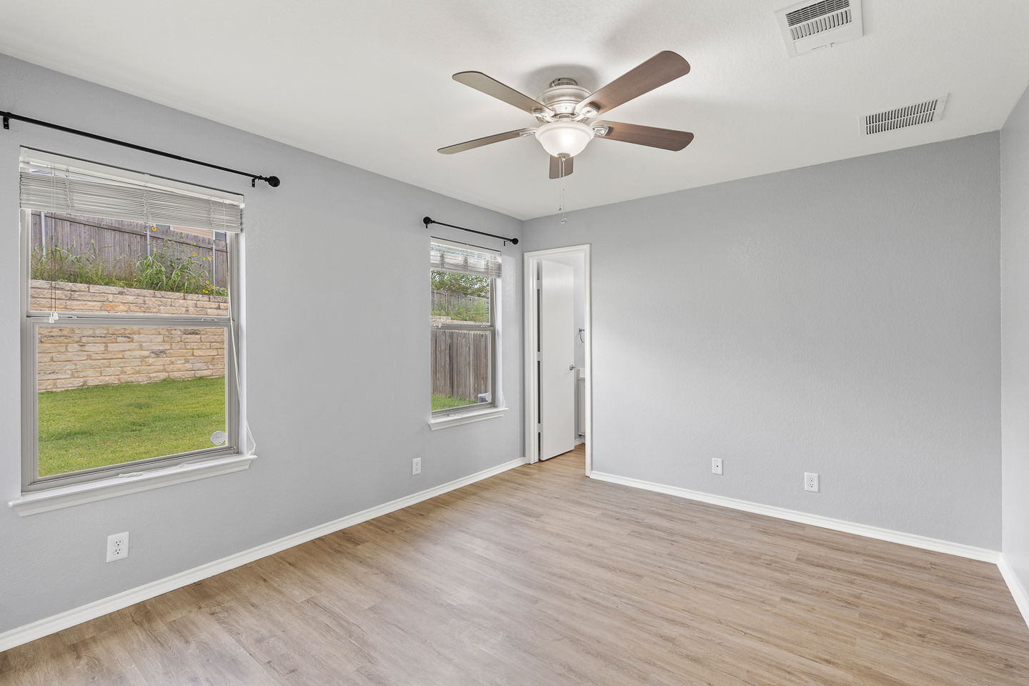 293 Tower Dr, Kyle, TX 78640, USA Photo 20