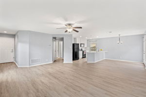 293 Tower Dr, Kyle, TX 78640, USA Photo 8