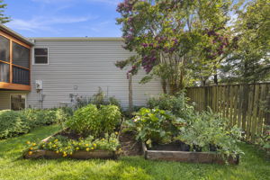 12760 Bradwell Rd, Herndon, VA 20171, US Photo 40