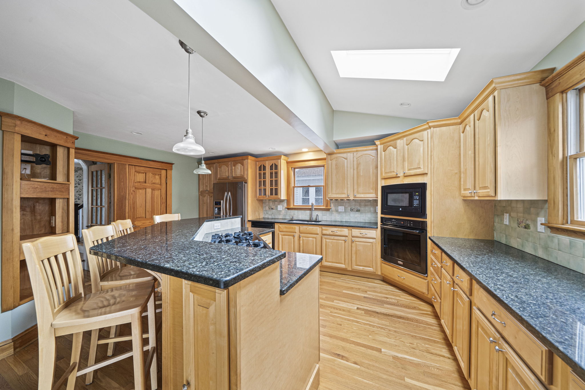 72 Brook St, Quincy, MA 02170, US Photo 11