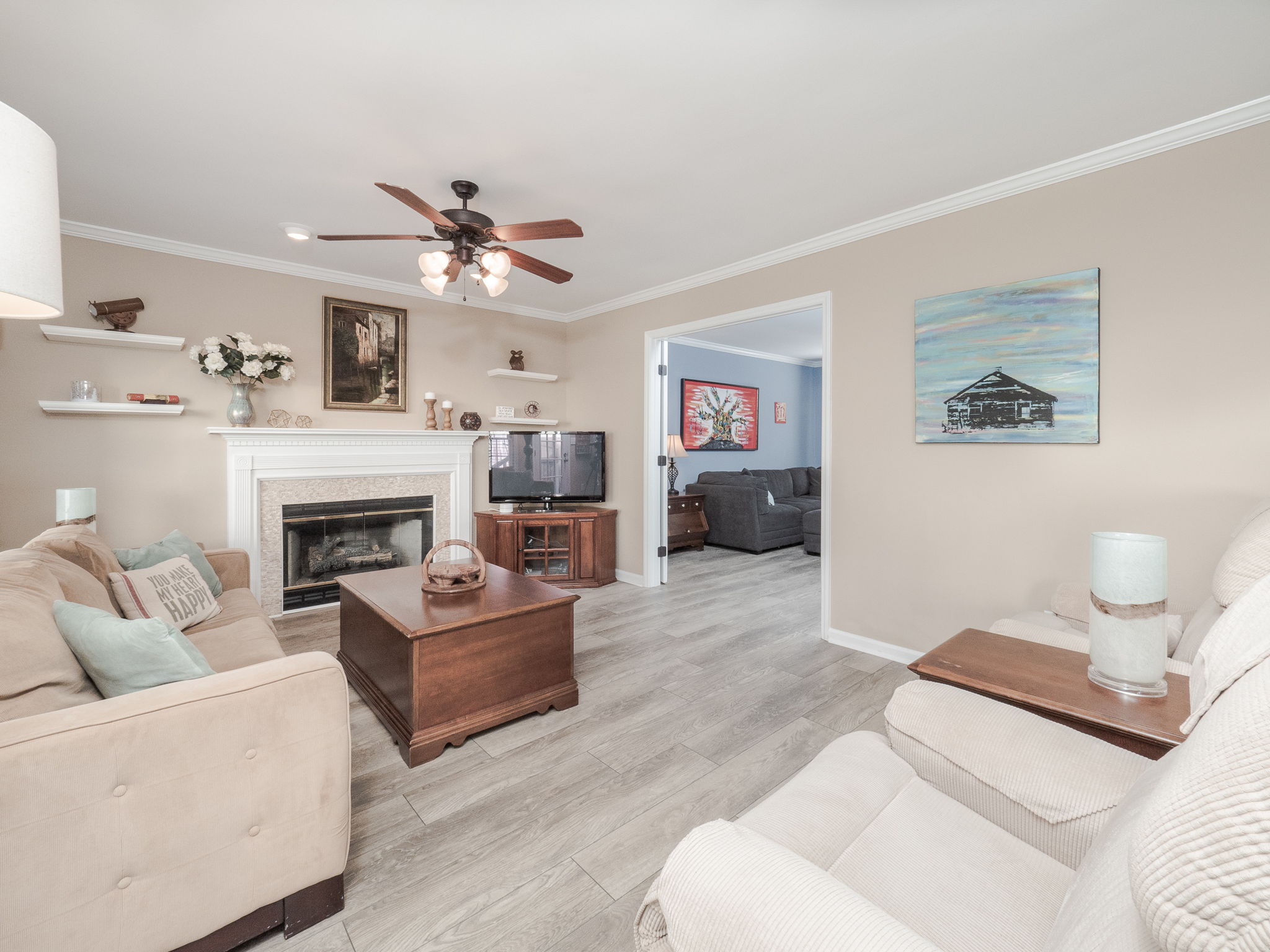 Great home in sought after Apex neighborhood, Buckingham! Picture