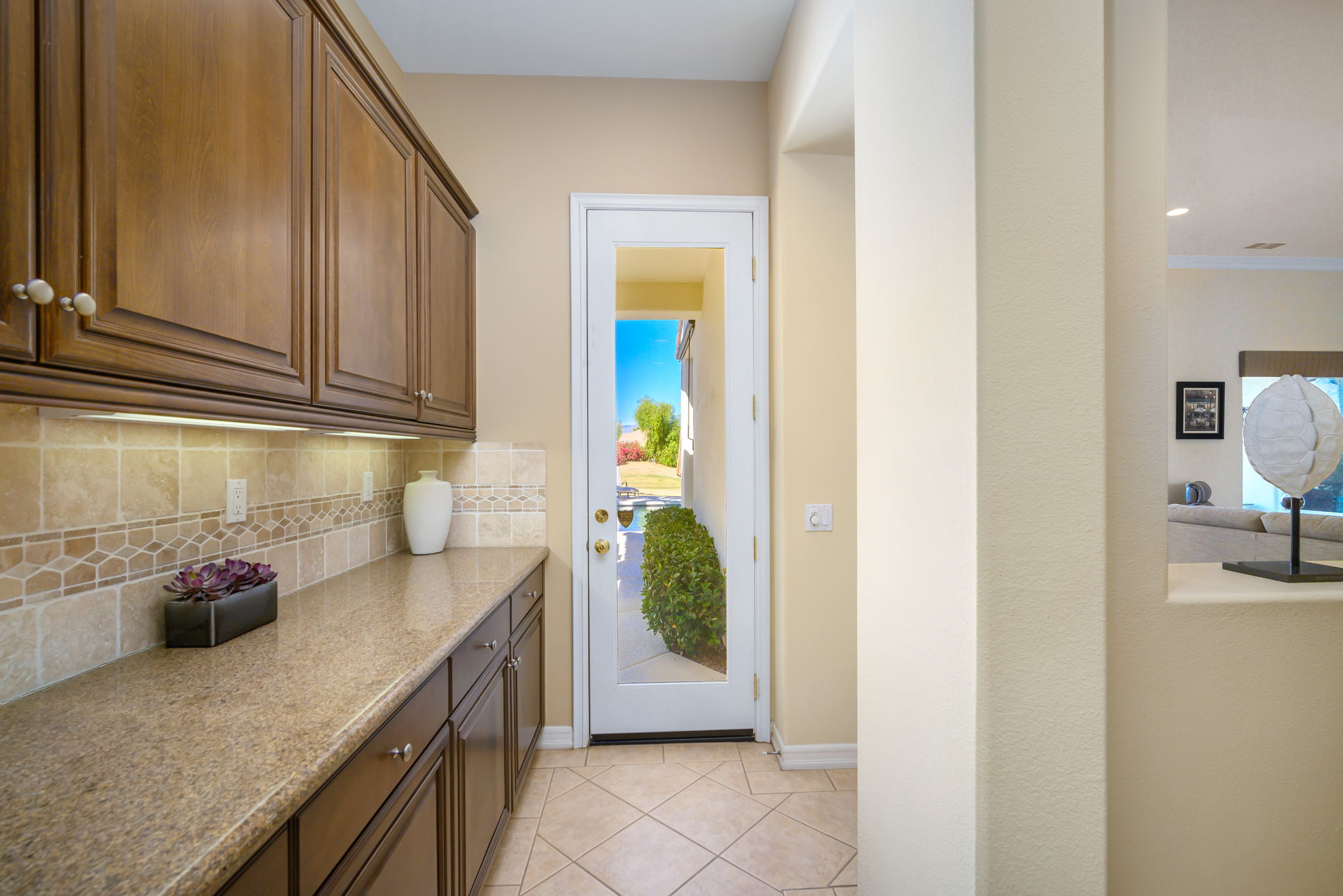 323 Loch Lomond Rd, Rancho Mirage, CA 92270, USA Photo 16