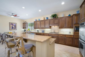 323 Loch Lomond Rd, Rancho Mirage, CA 92270, USA Photo 18