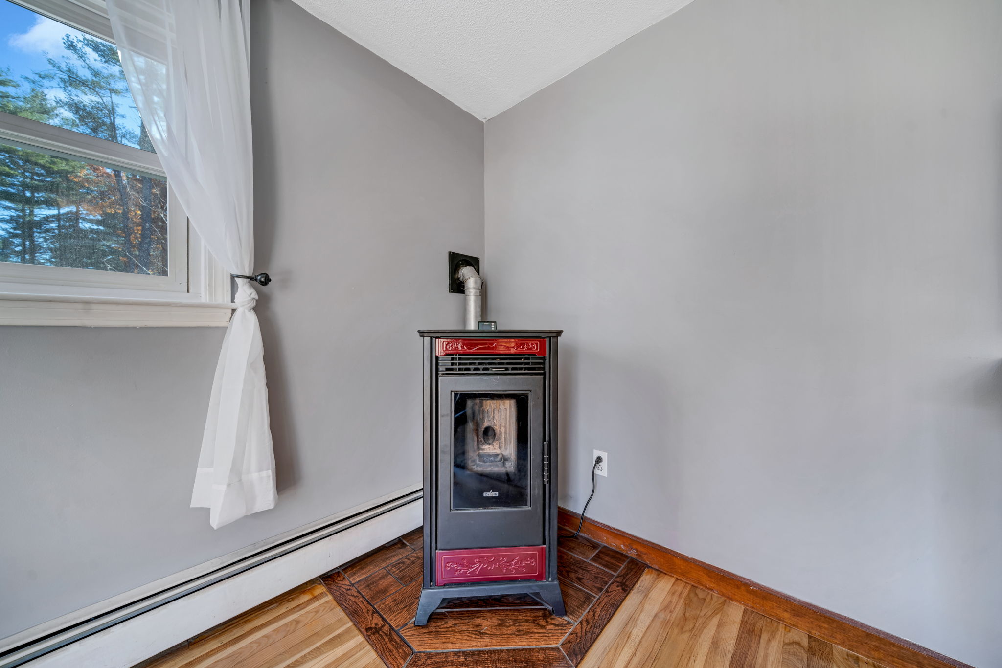 20 Rock Pond Rd, Windham, NH 03087, US Photo 20