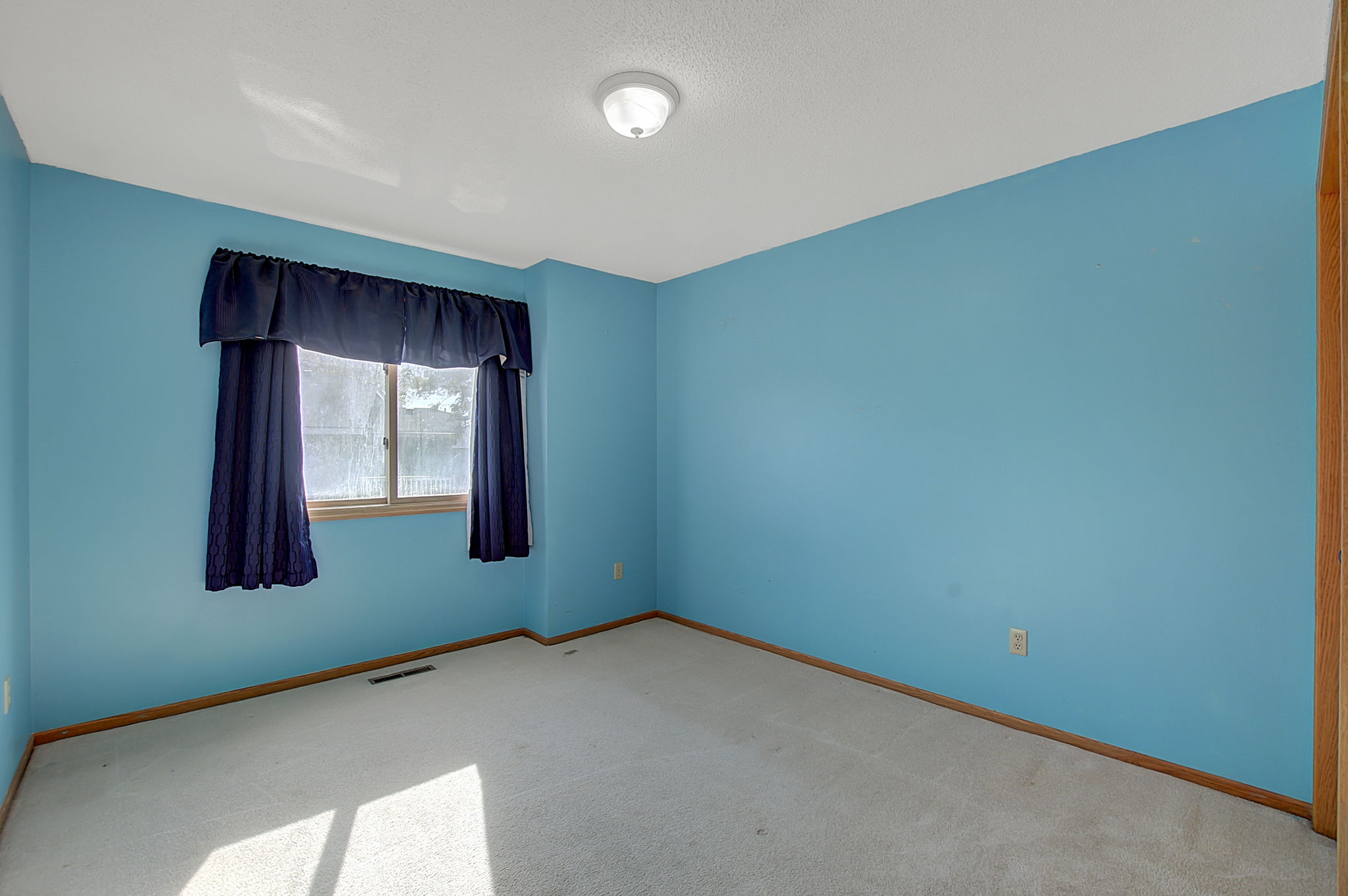 3433 Juliet Dr, Woodbury, MN 55125, US Photo 10