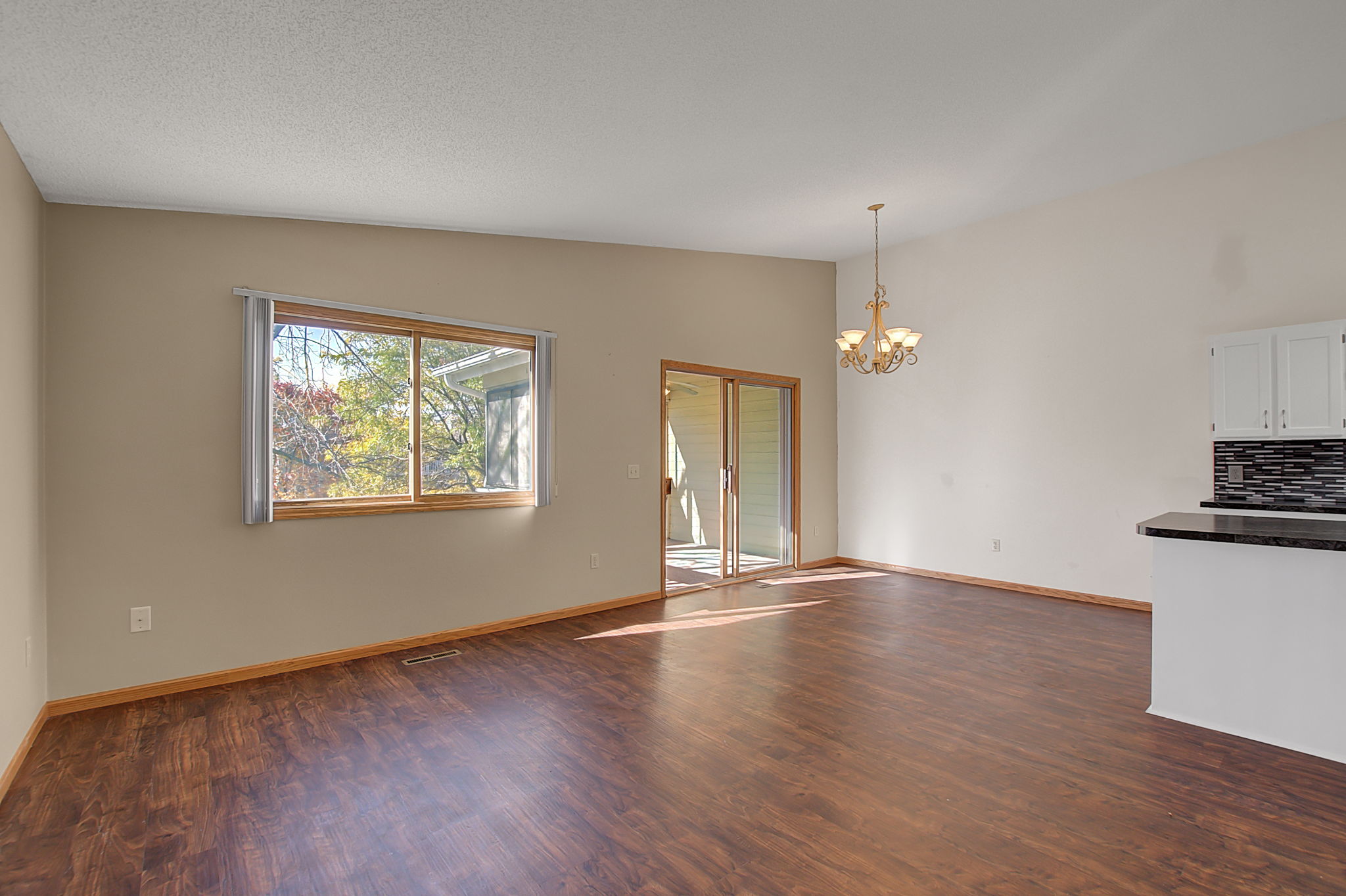 3433 Juliet Dr, Woodbury, MN 55125, US Photo 3