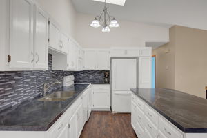 3433 Juliet Dr, Woodbury, MN 55125, US Photo 7