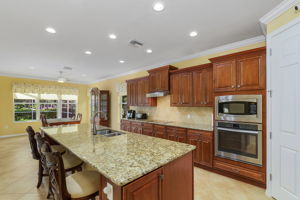 8651 Palermo Ct, Naples, FL 34114, US Photo 7