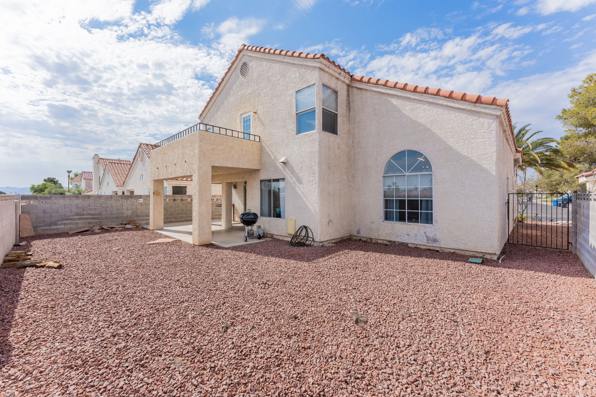 1910 Guinn Dr, Henderson, NV 89074, USA Photo 24
