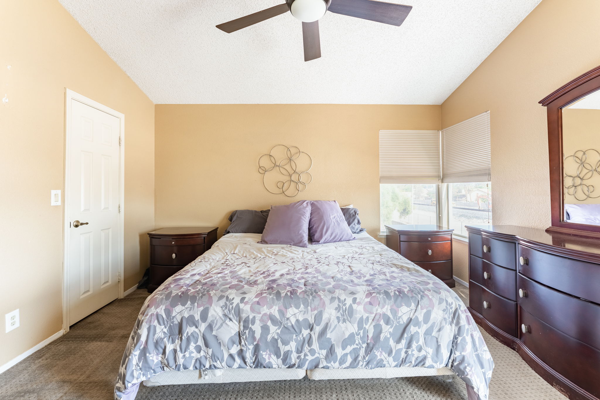 1910 Guinn Dr, Henderson, NV 89074, USA Photo 17