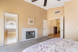 1910 Guinn Dr, Henderson, NV 89074, USA Photo 17