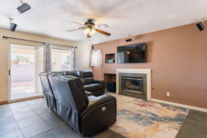 1910 Guinn Dr, Henderson, NV 89074, USA Photo 13