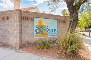 1910 Guinn Dr, Henderson, NV 89074, USA Photo 26