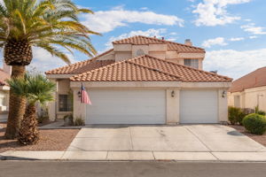 1910 Guinn Dr, Henderson, NV 89074, USA Photo 0